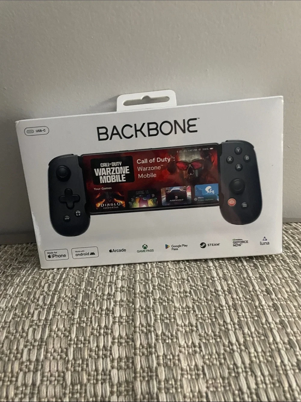 Backbone Mobile Gaming Controller for iPhone and Android - Black